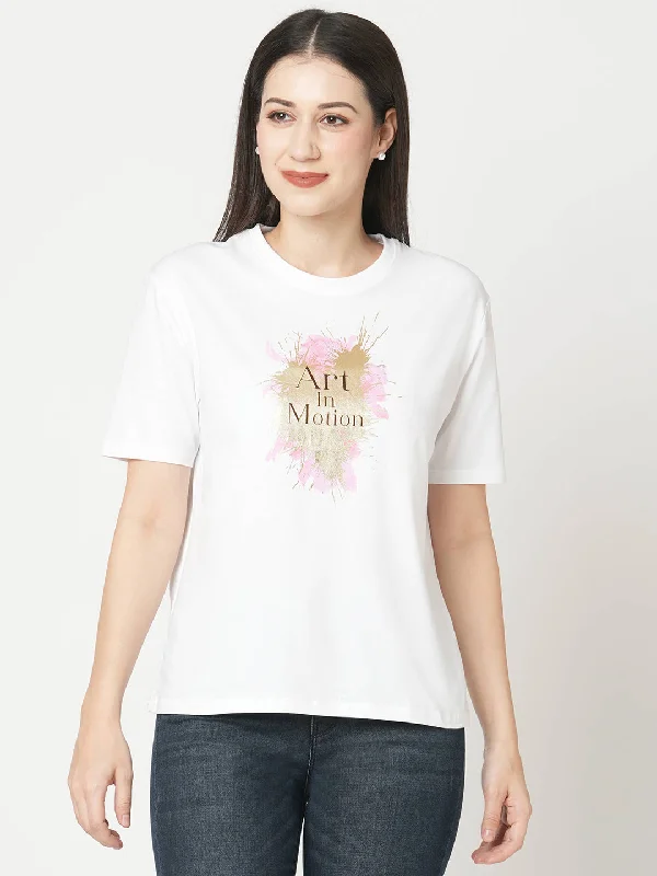 Women Slim Fit White Boxy Chest Print T-Shirt