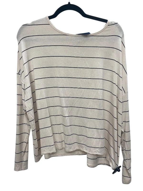 Top Long Sleeve By Old Navy In Cream, Size: L